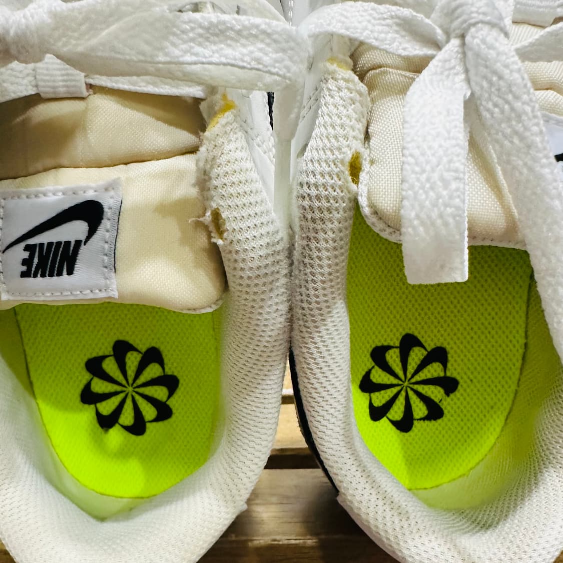 250) 나이키 운동화 남녀 공용 신발 코트 로얄 화이트 블랙 스우시 상품이미지8