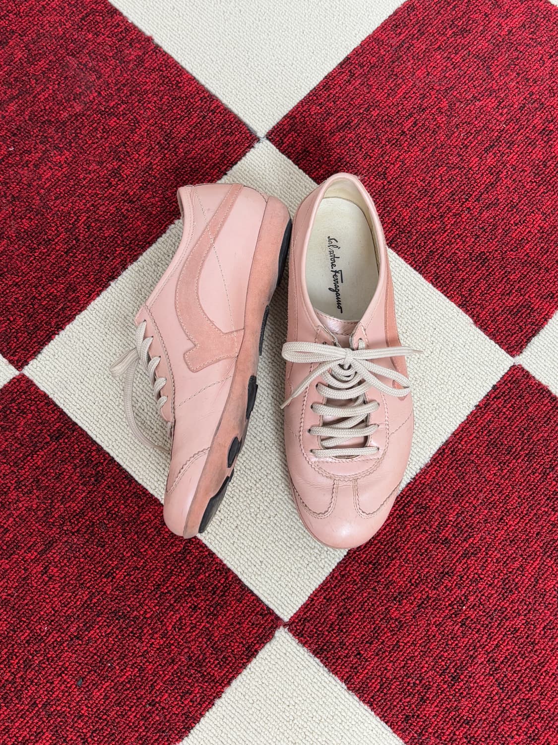 Salvatore Ferragamo Rosa Sneakers 6 1/2 상품이미지1