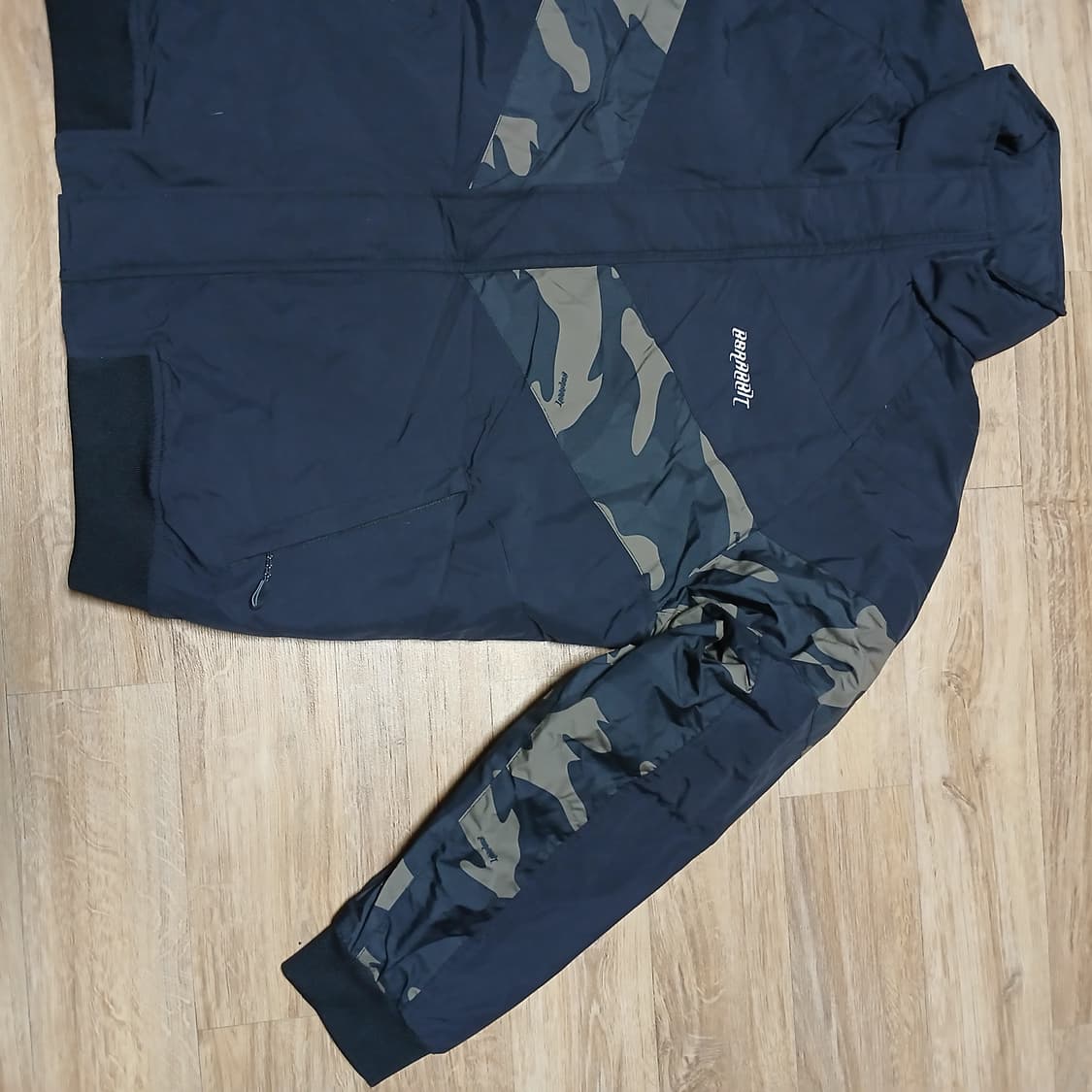 비에스래빗 Bsrabbit 카모 점퍼 보드 자켓 패딩 바람막이 상품이미지5