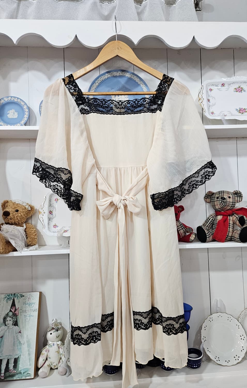 아이보리 블랙 레이스 로맨틱 원피스 상품이미지6