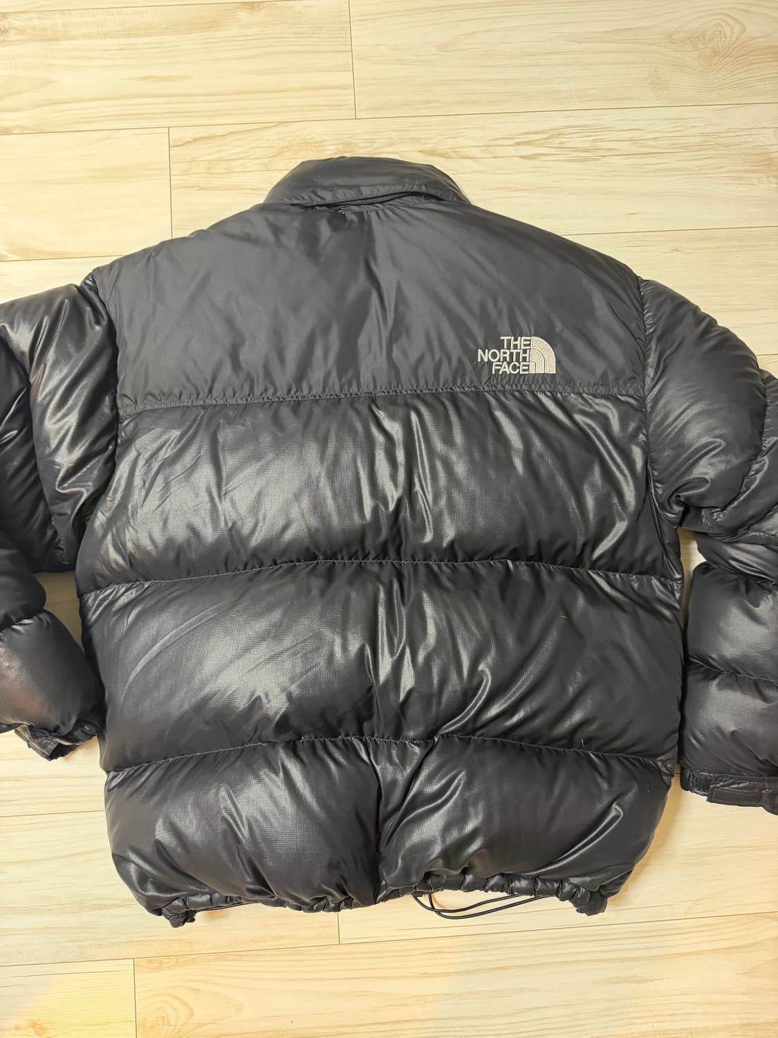 노스페이스 눕시 700 패딩 블랙 상품이미지2