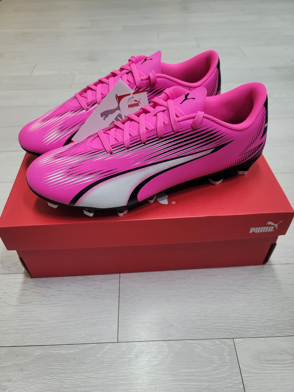 (270)푸마 축구화 울트라 플레이 FG/AG[대전 직거래도 가능] 상품이미지4