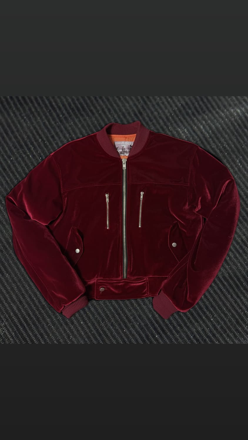 어나더유스 레드 벨벳 크롭 봄버 블루종 자켓 상품이미지1