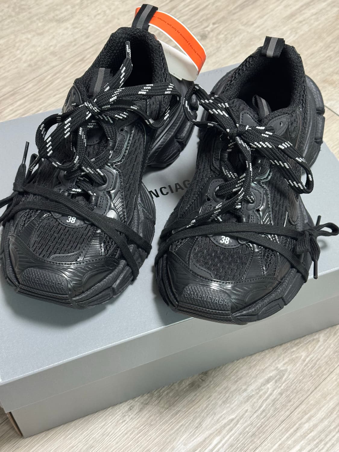 발렌시아가 3XL [38] 상품이미지2