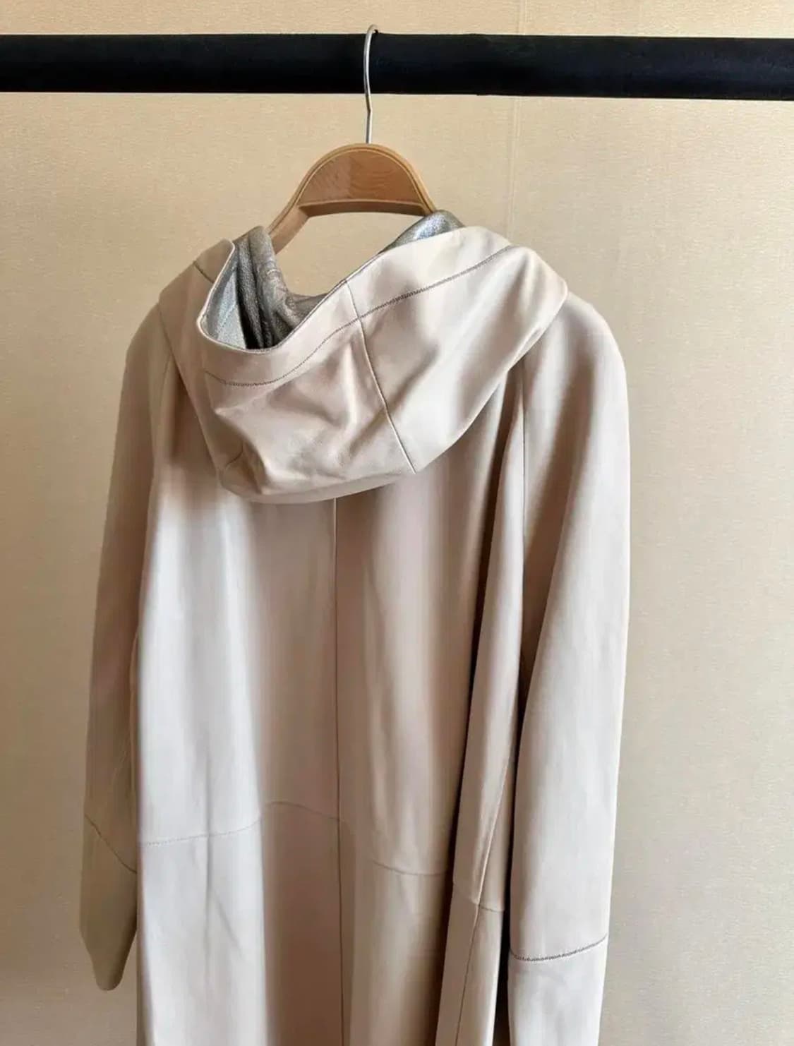 정품 브루넬로쿠치넬리 최고가 양가죽코트 정품40사이즈 상품이미지7