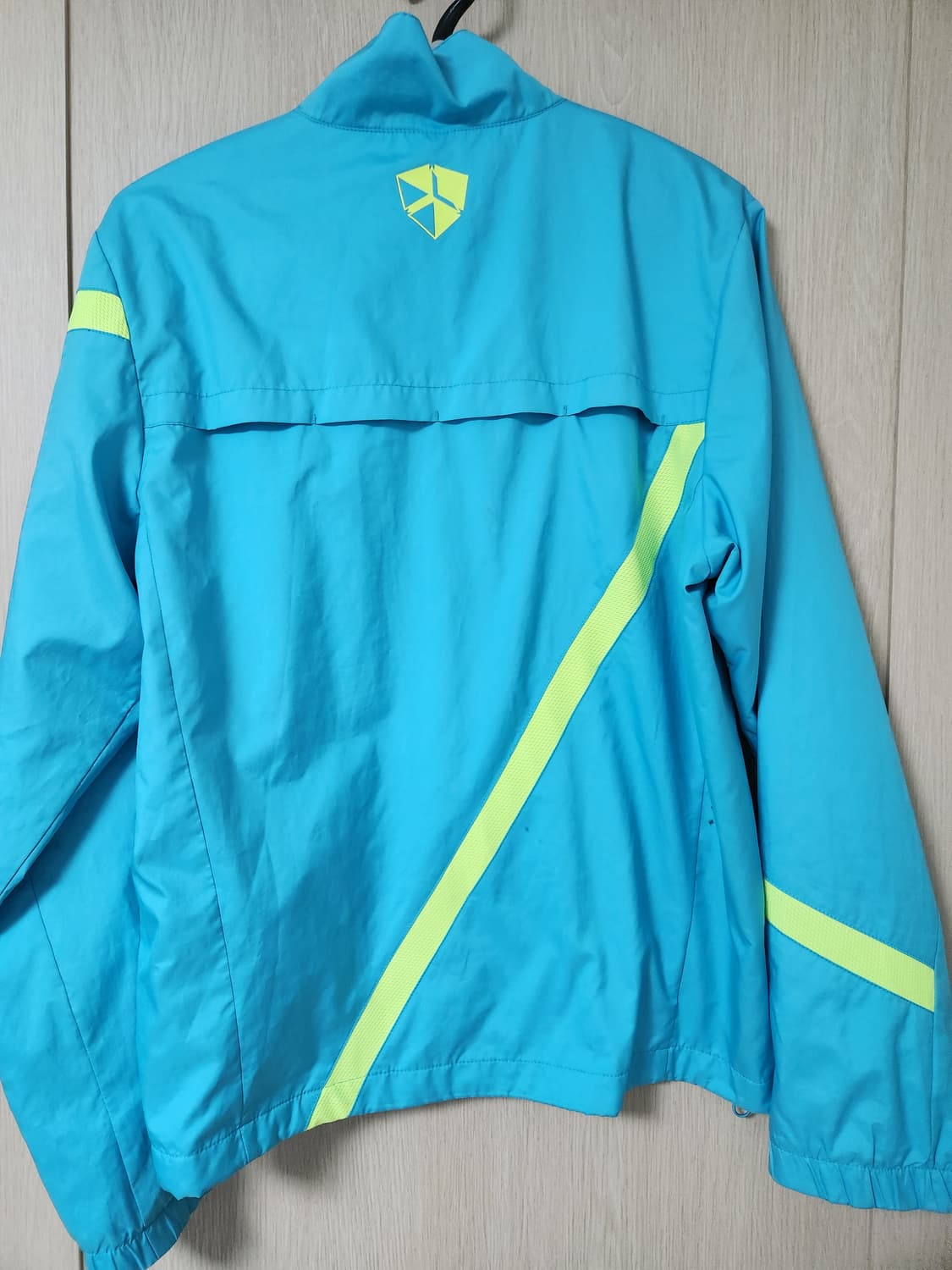 나이키 브라질 바람막이 사이즈S 상품이미지2