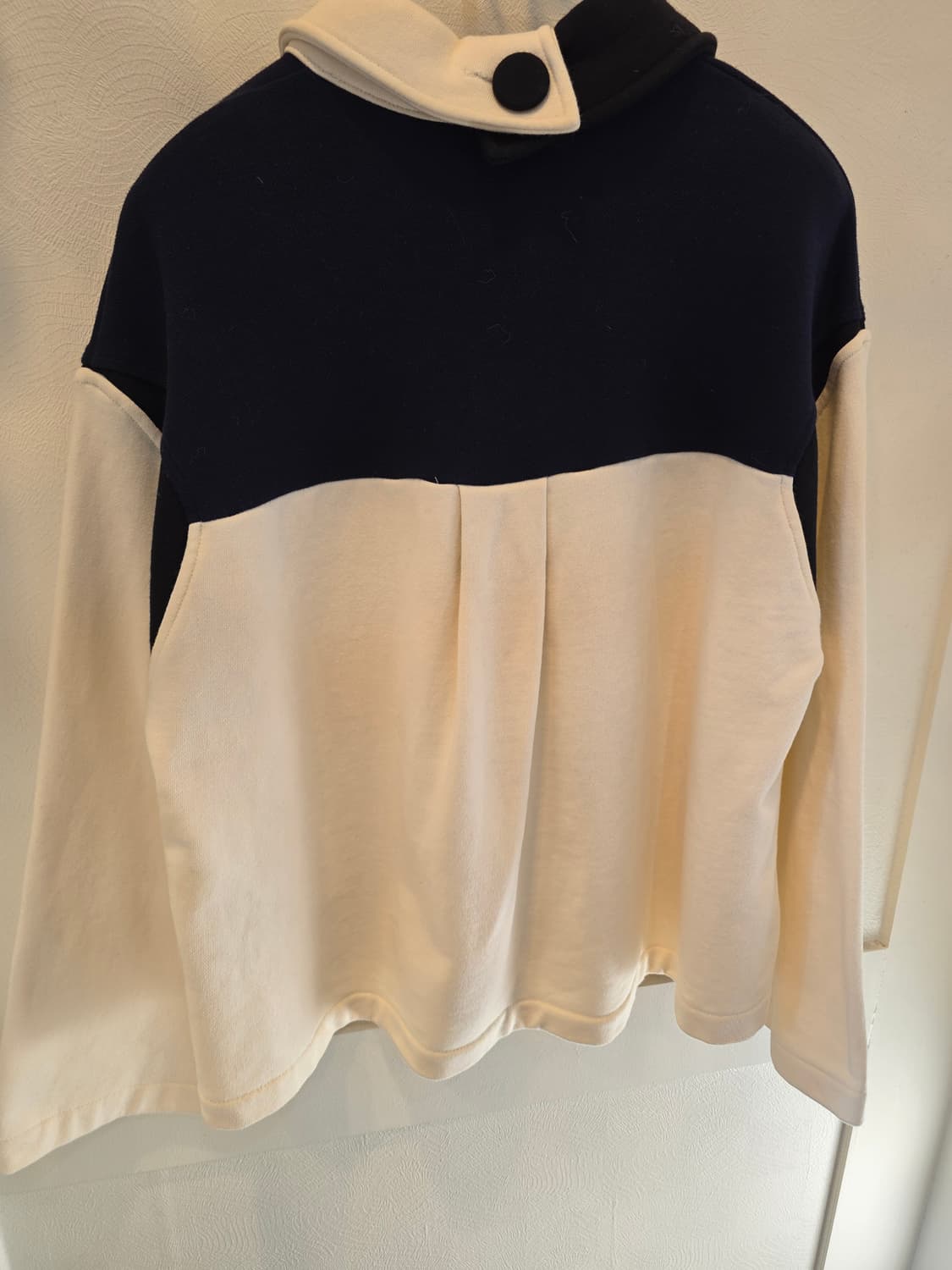 럭키슈에뜨 크롭기장 배색  티셔츠 상품이미지7