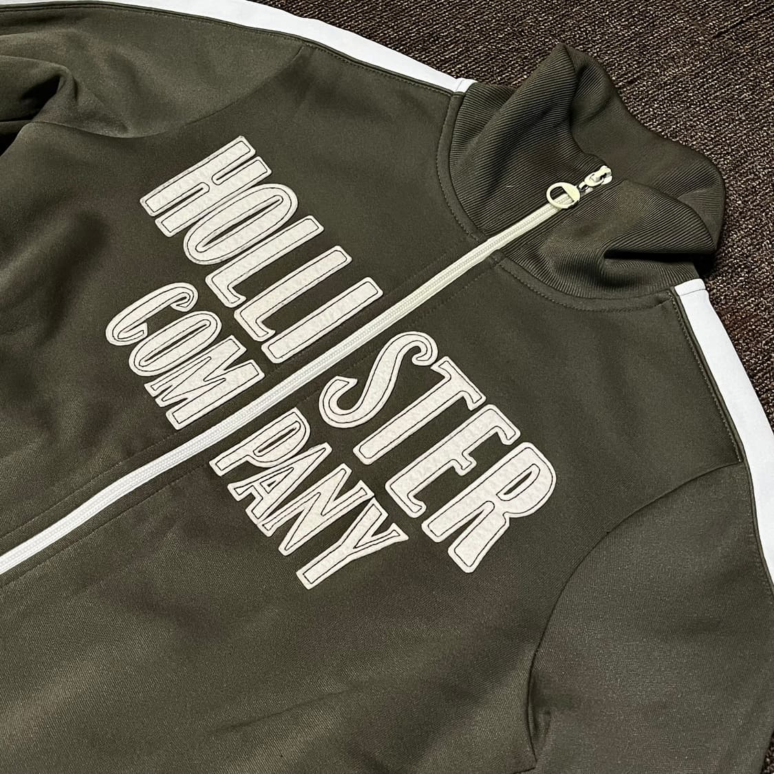 [유일매물] 홀리스터 y2k 보아털 카키 져지 집업 M 상품이미지3