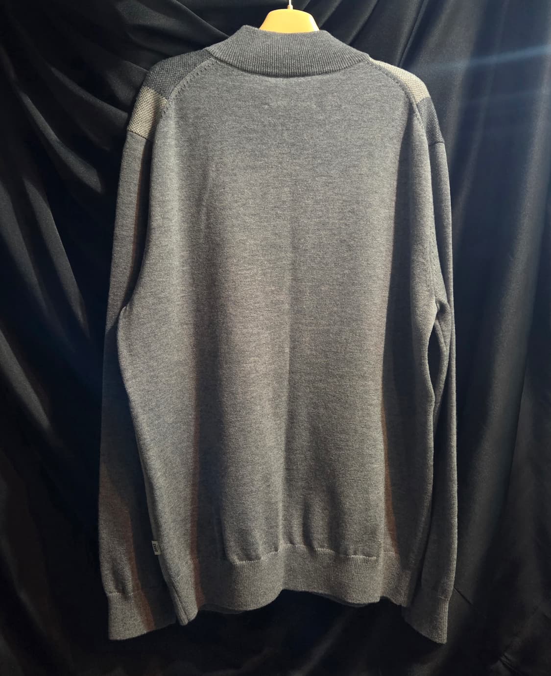 닥스 체크 패턴 울100 니트 집업 상품이미지4