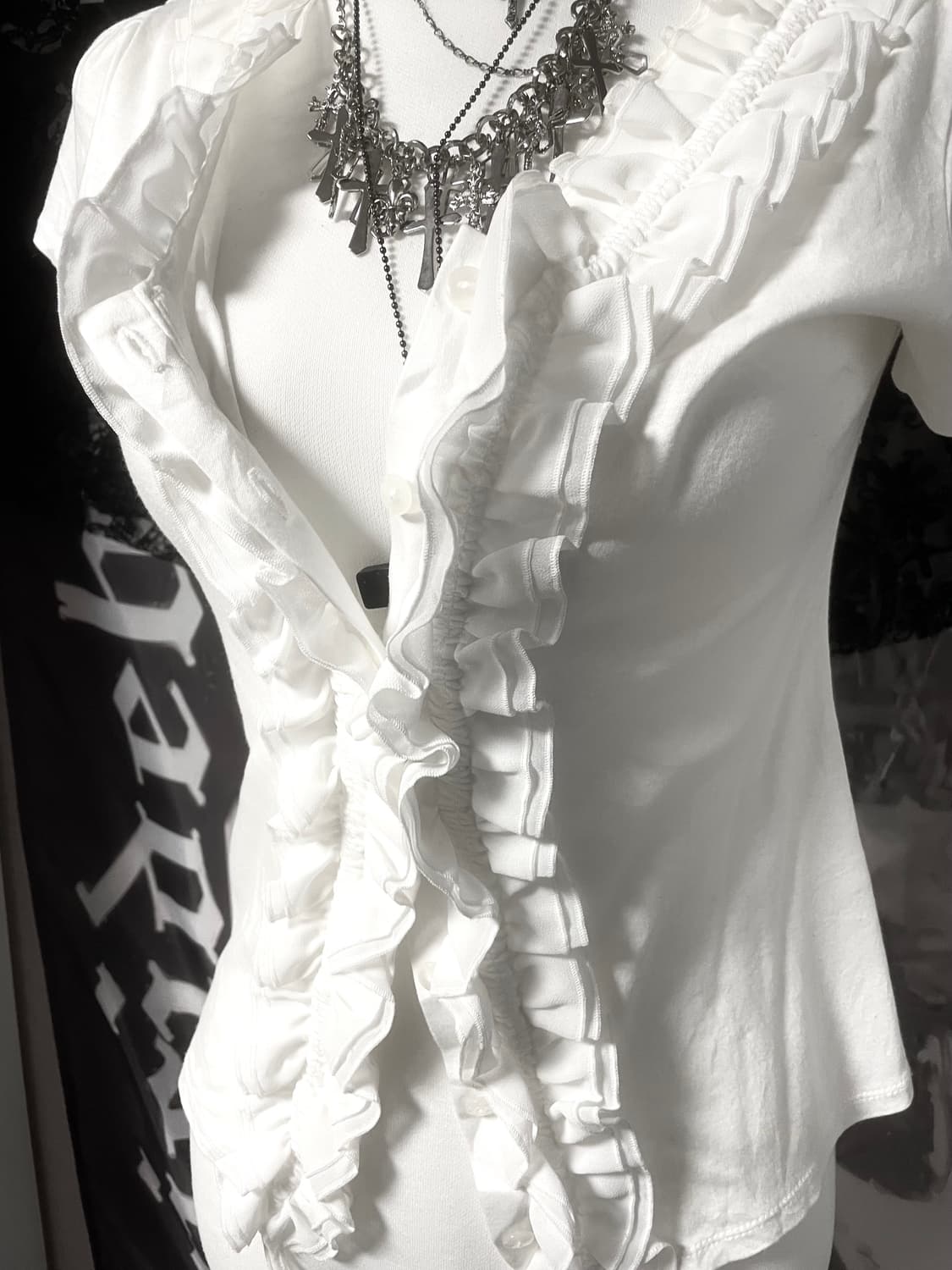 Gothic blouse 러플프릴 엔젤 슬림반팔블라우스 공겜여주빈티지딱붙 상품이미지2