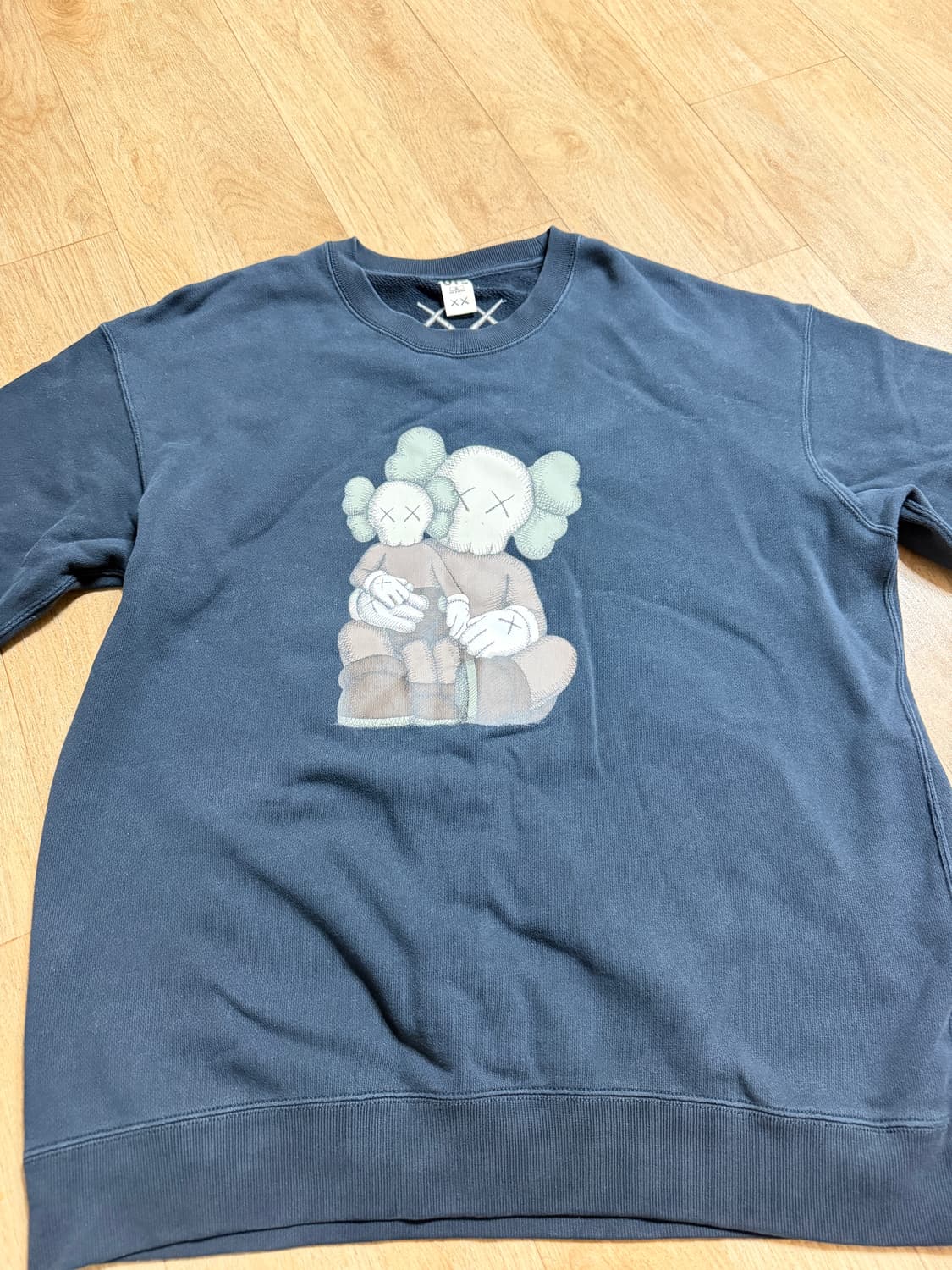 유니클로 카우스 맨투맨 XL 상품이미지4