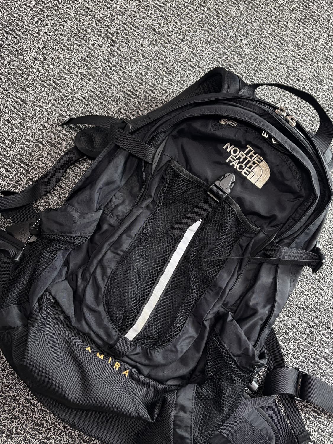 노스페이스 amira 코프코어 테크니컬 백팩 4208 상품이미지3