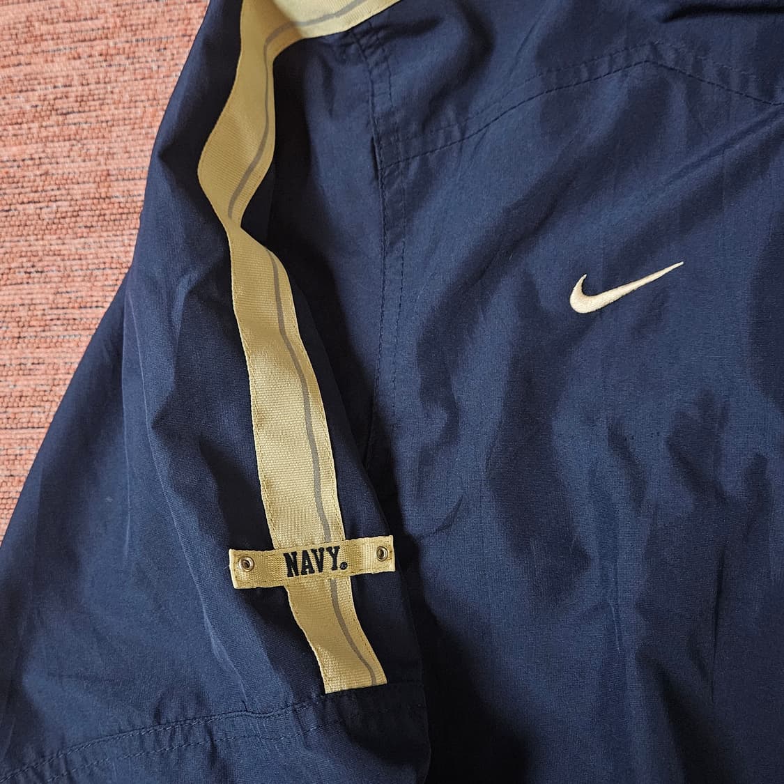 나이키 미해군 지급용 윈드브레이커 상품이미지4