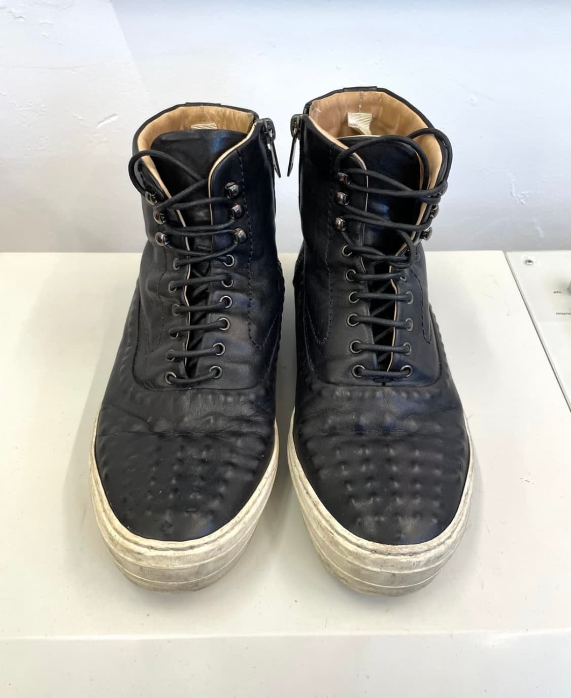 알렉산더맥퀸 레더 하이탑 스니커즈 상품이미지3