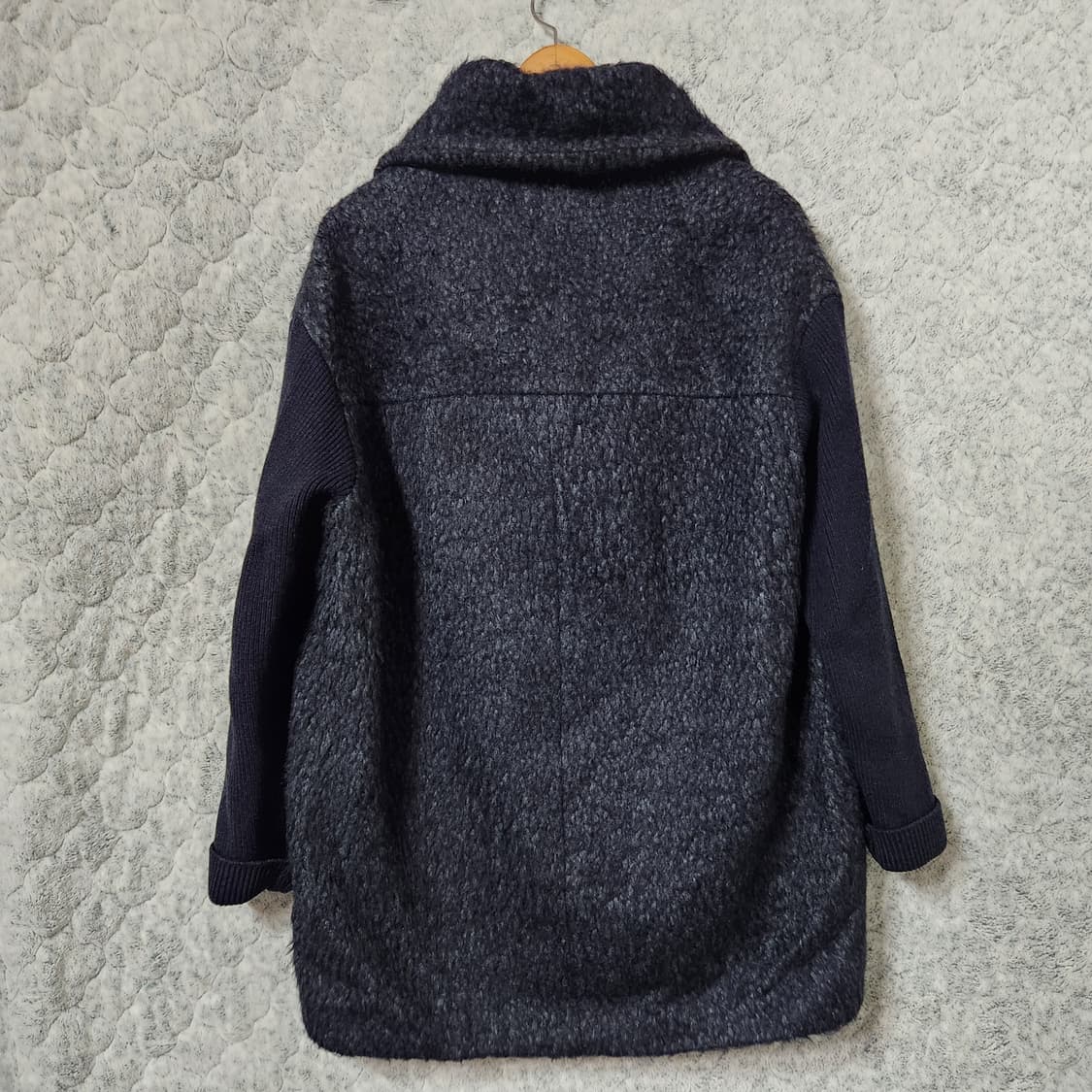 H403 [85-94-160] KUHO 구호 여성 니트 코트
 상품이미지3