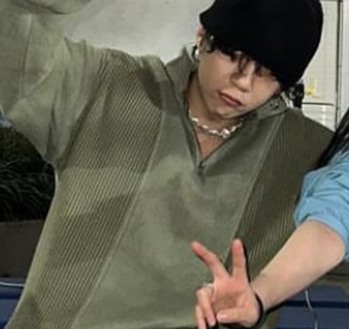 HGB STUDIO 툰드라 집업 m사이즈 팝니다 상품이미지1