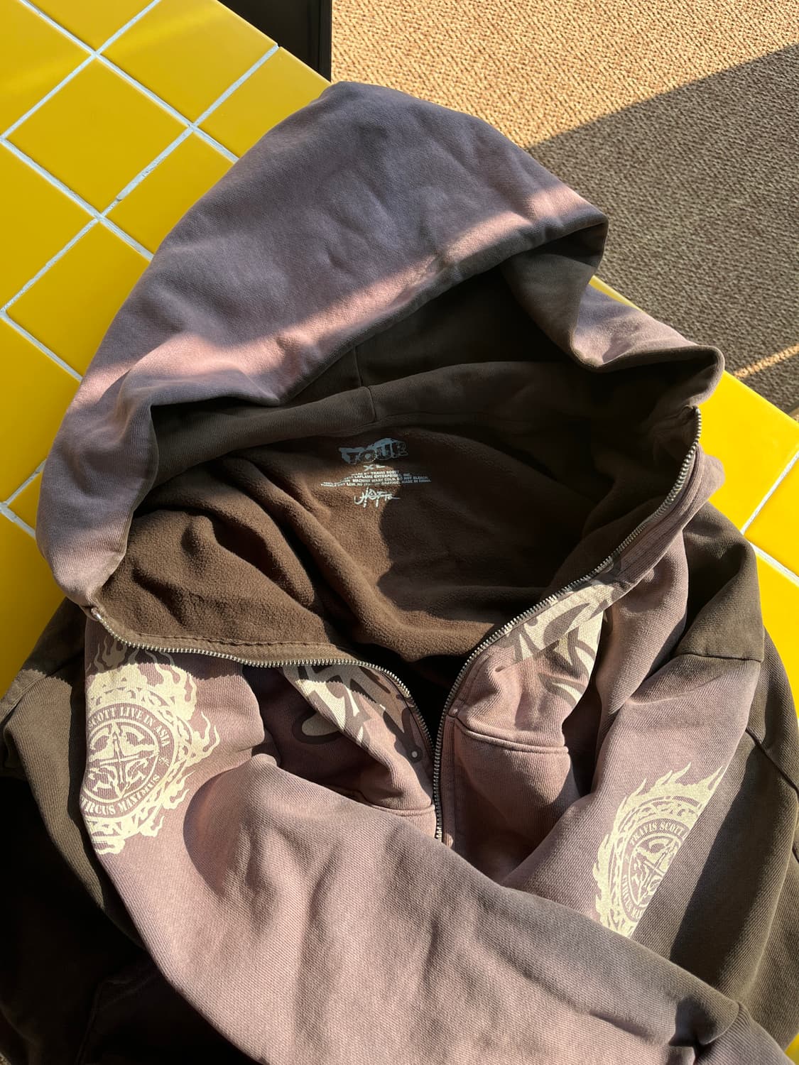 트래비스 스캇 내한 후드티 XL 상품이미지1