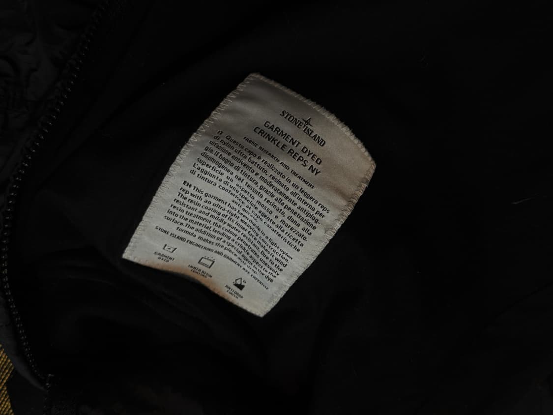[stone island] windbreaker  상품이미지4