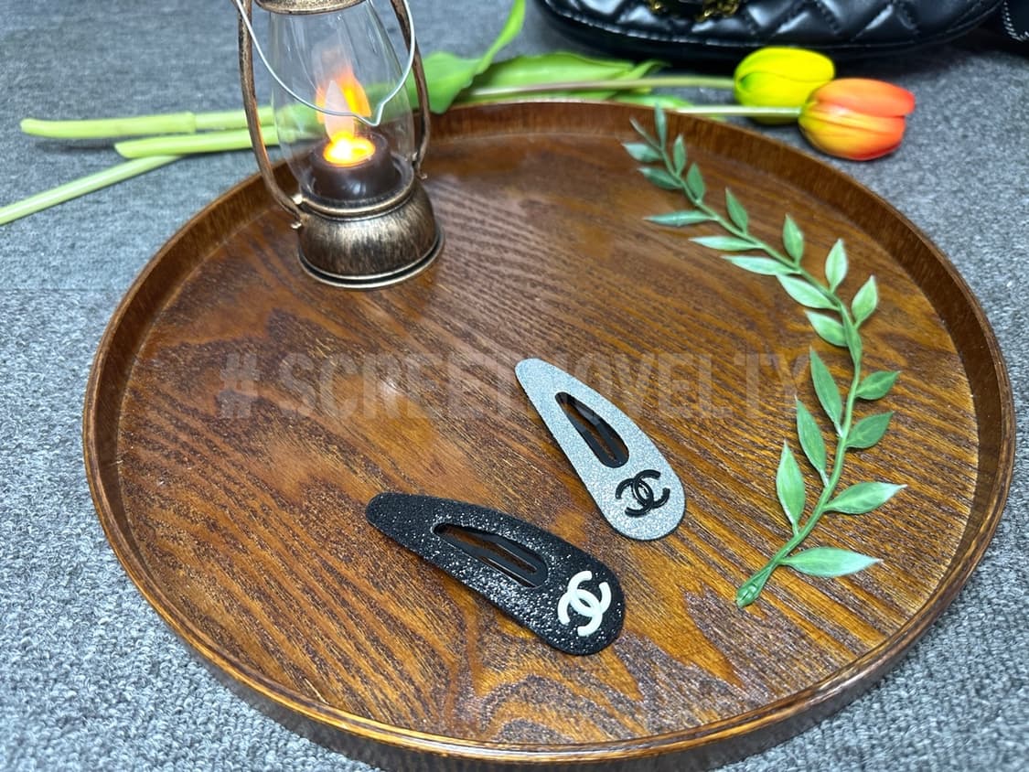 샤넬 글리터 헤어핀 실버 / 블랙 (개당가격) 상품이미지1