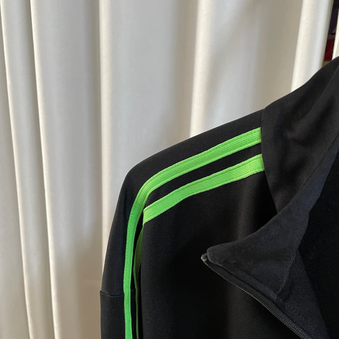 널디 트랙탑 져지 L 상품이미지10