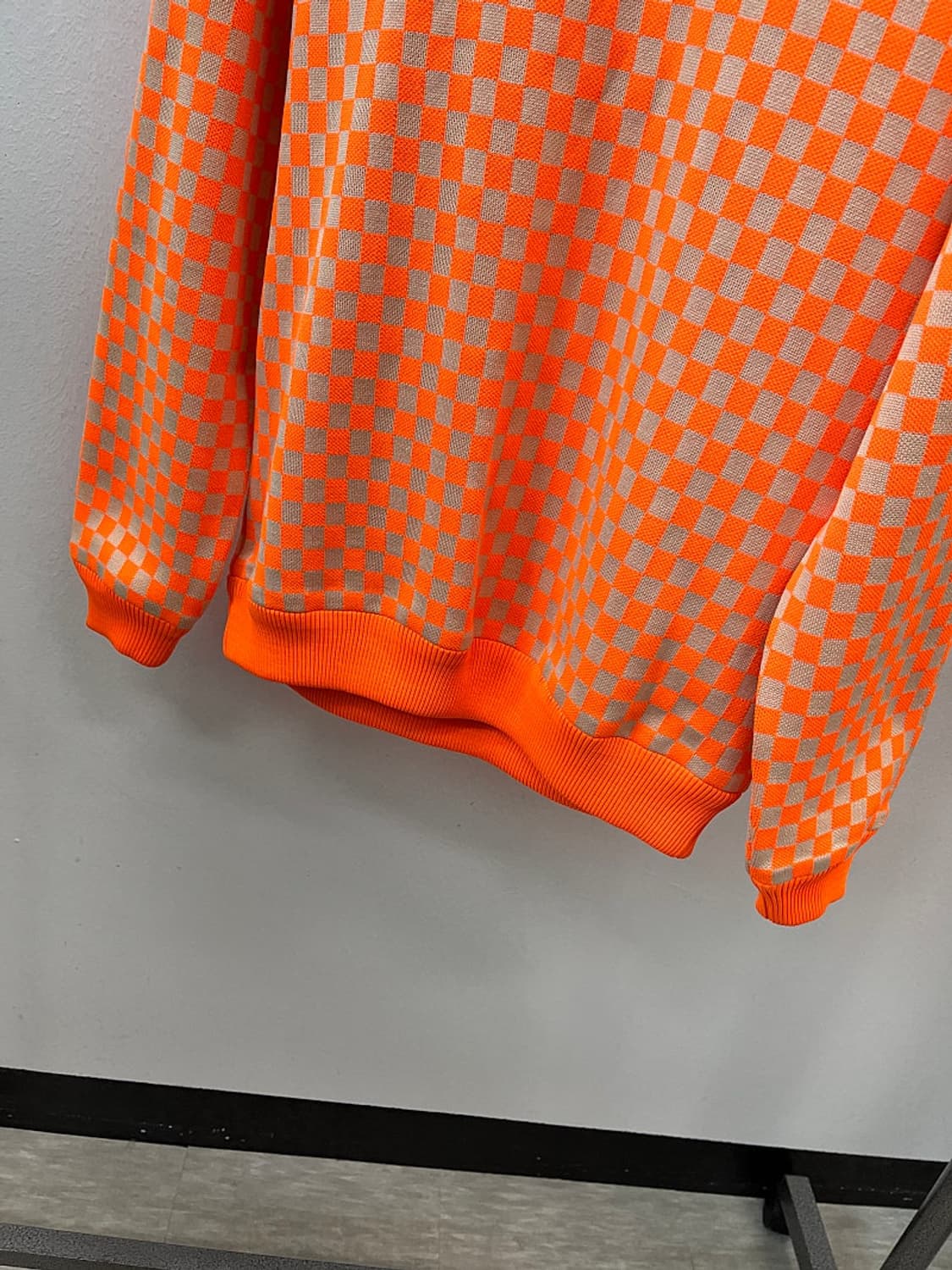 95) 루이비통 오렌지 다미에 니트 상품이미지4