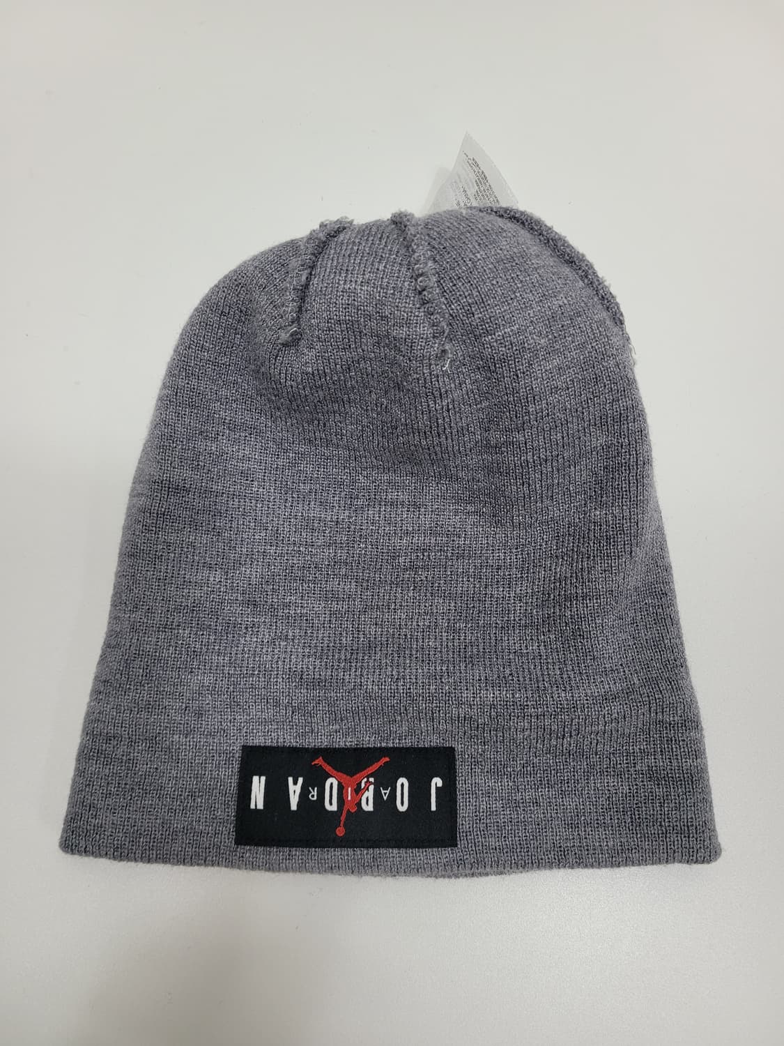 NIKE 에어 조던 점프맨 로고 비니 / FREE 그레이
 상품이미지3