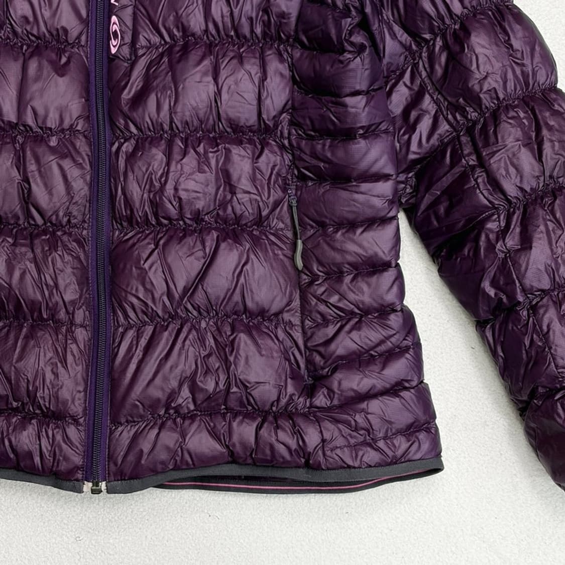 SALOMON 덕다운 경량 패딩 L 상품이미지2