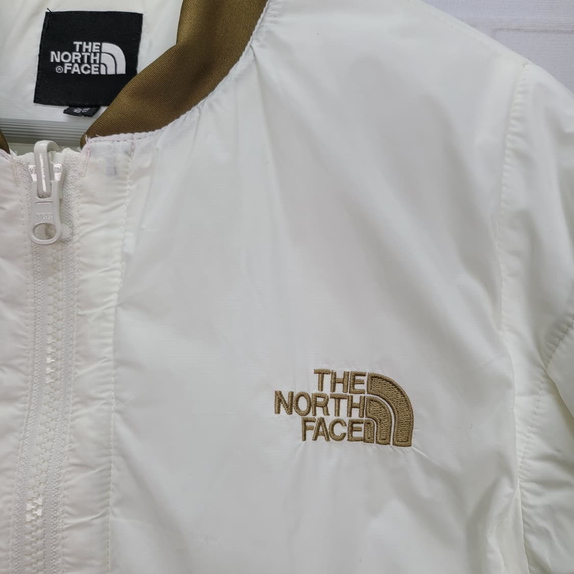 노스페이스 경량 패딩 집업 자켓 85사이즈 상품이미지3