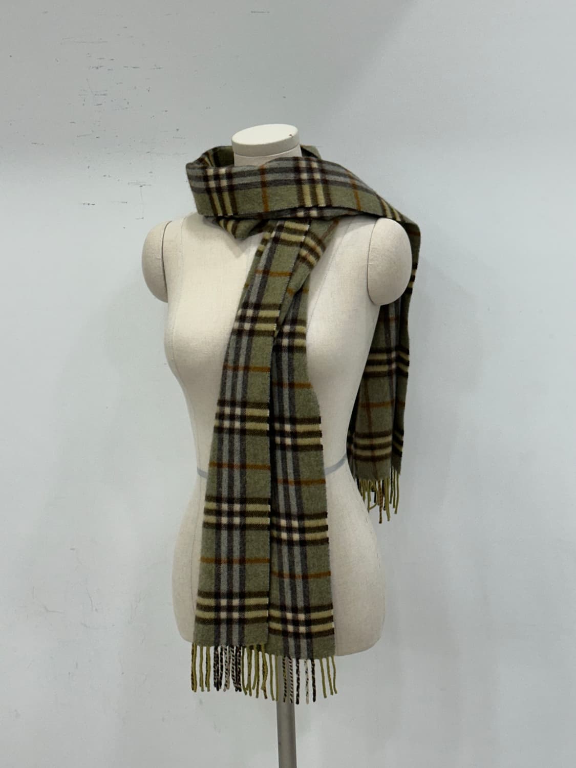 버버리 캐시미어 목도리 상품이미지4