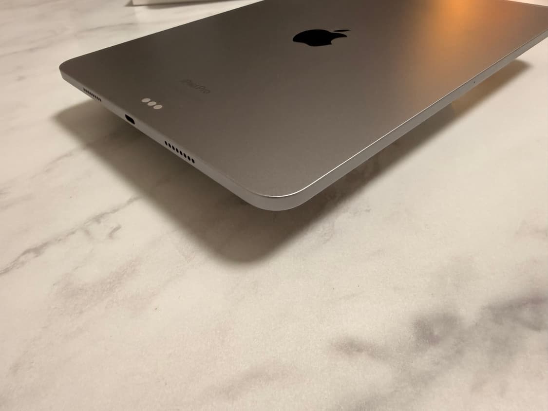 아이패드 프로 11 4세대 (M2) + 매직키보드 + 애플펜슬 2세대 상품이미지6