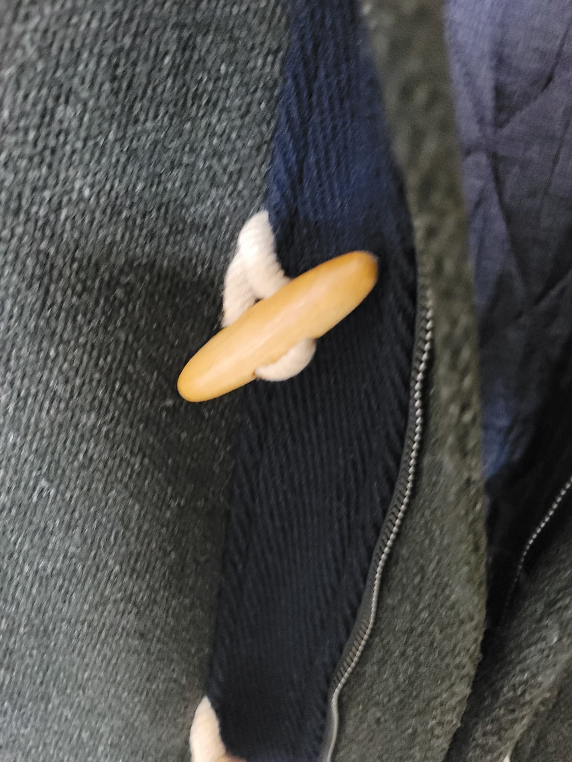 시리즈 울멀티배색 더플자켓 105사이즈 상태굿
 상품이미지4