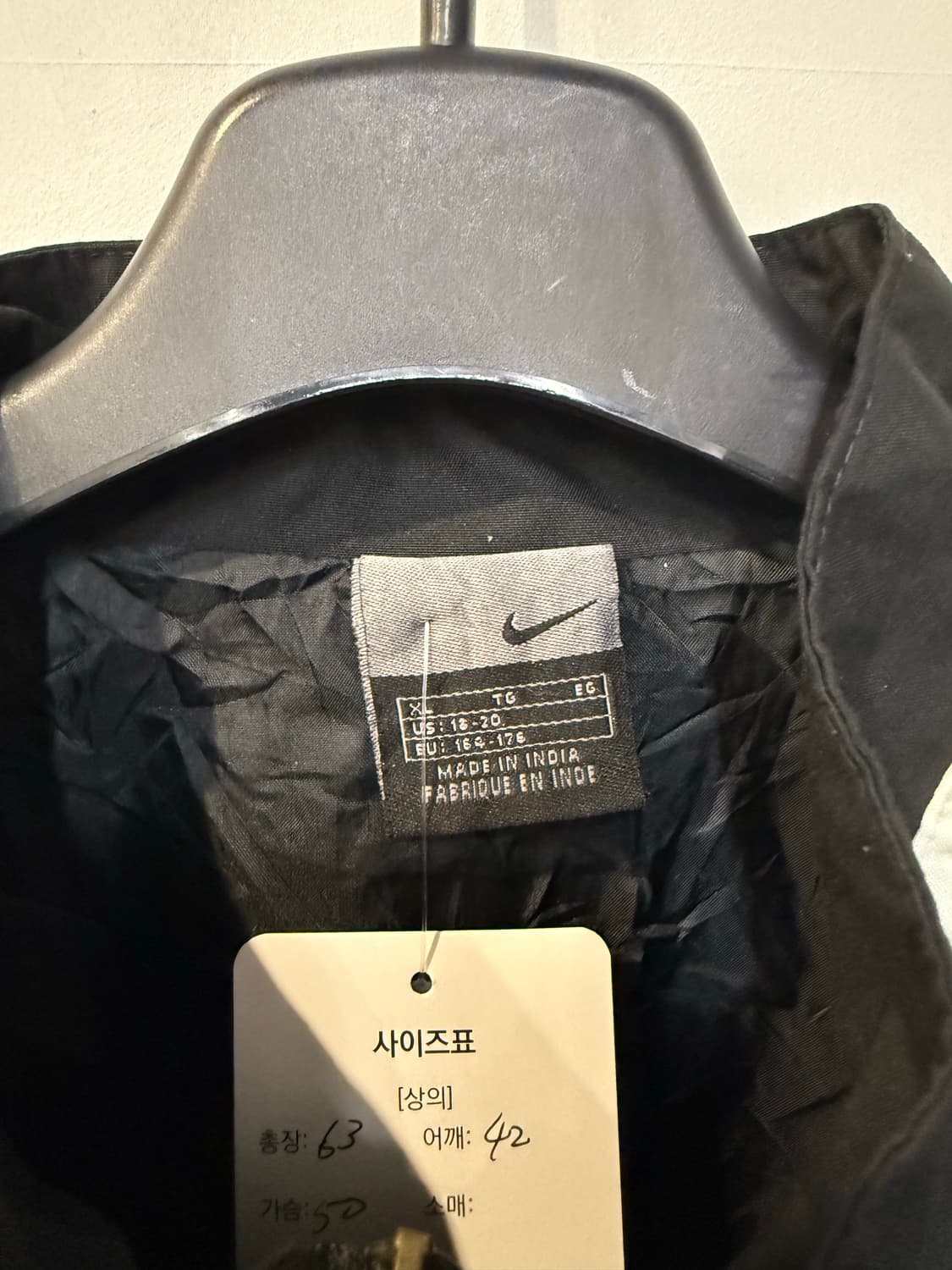 나이키 블랙 바람막이 상품이미지3