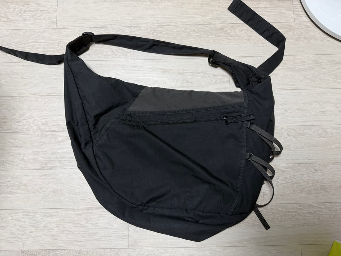 산산기어 크로스 바디백 상품이미지3