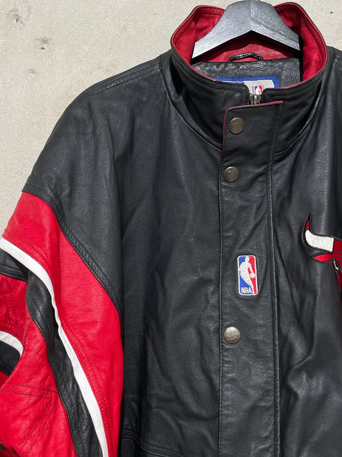 스타터 x 시카고 불스 90’s NBA 레더 자켓 상품이미지3