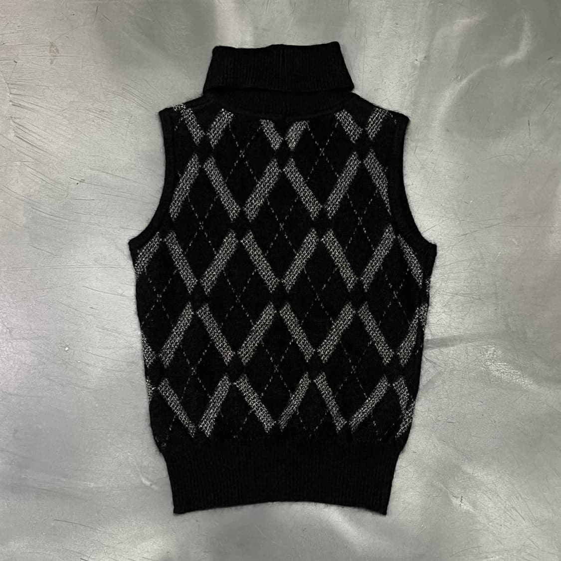  지방시 울 모헤어 아가일 하이넥 슬리브리스 니트 y16353 상품이미지2