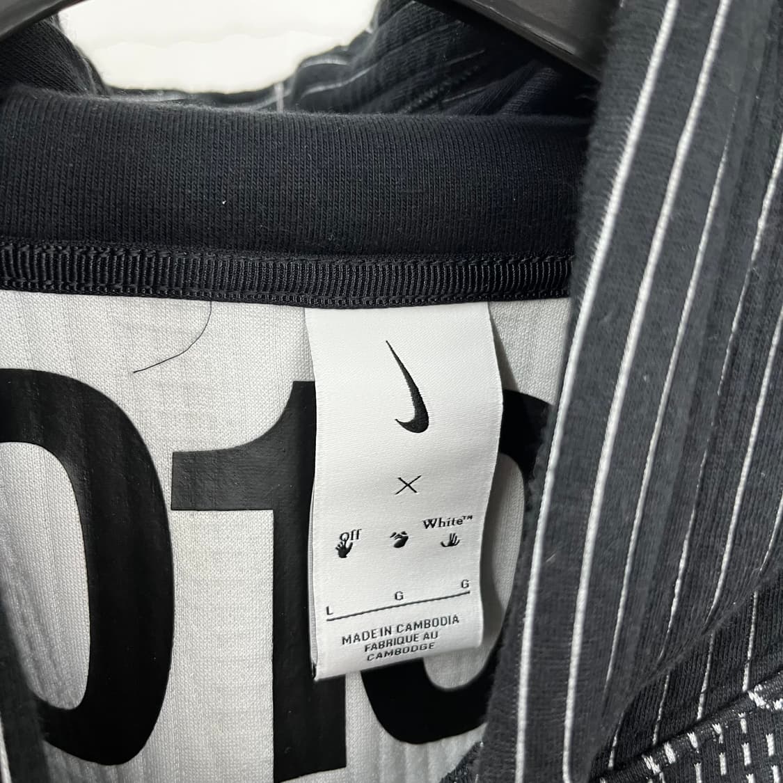 오프화이트 x 나이키 엔지니어드 스웻후드 L 상품이미지4