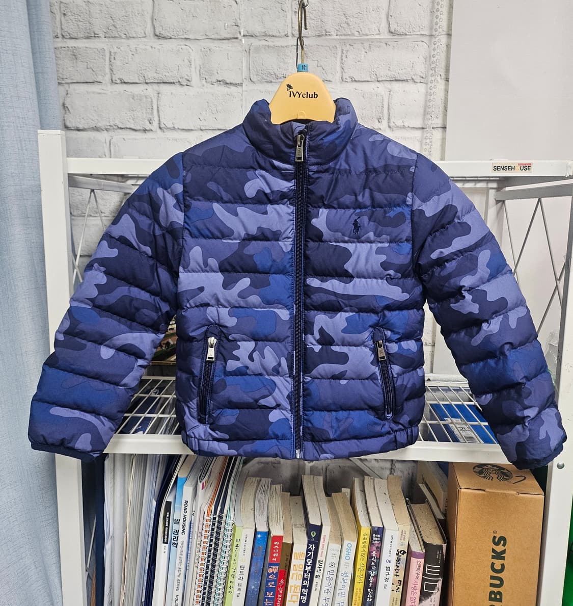 폴로랄프로렌 키즈 경량패딩 5세 남아 카모 다운자켓 MM06 상품이미지1