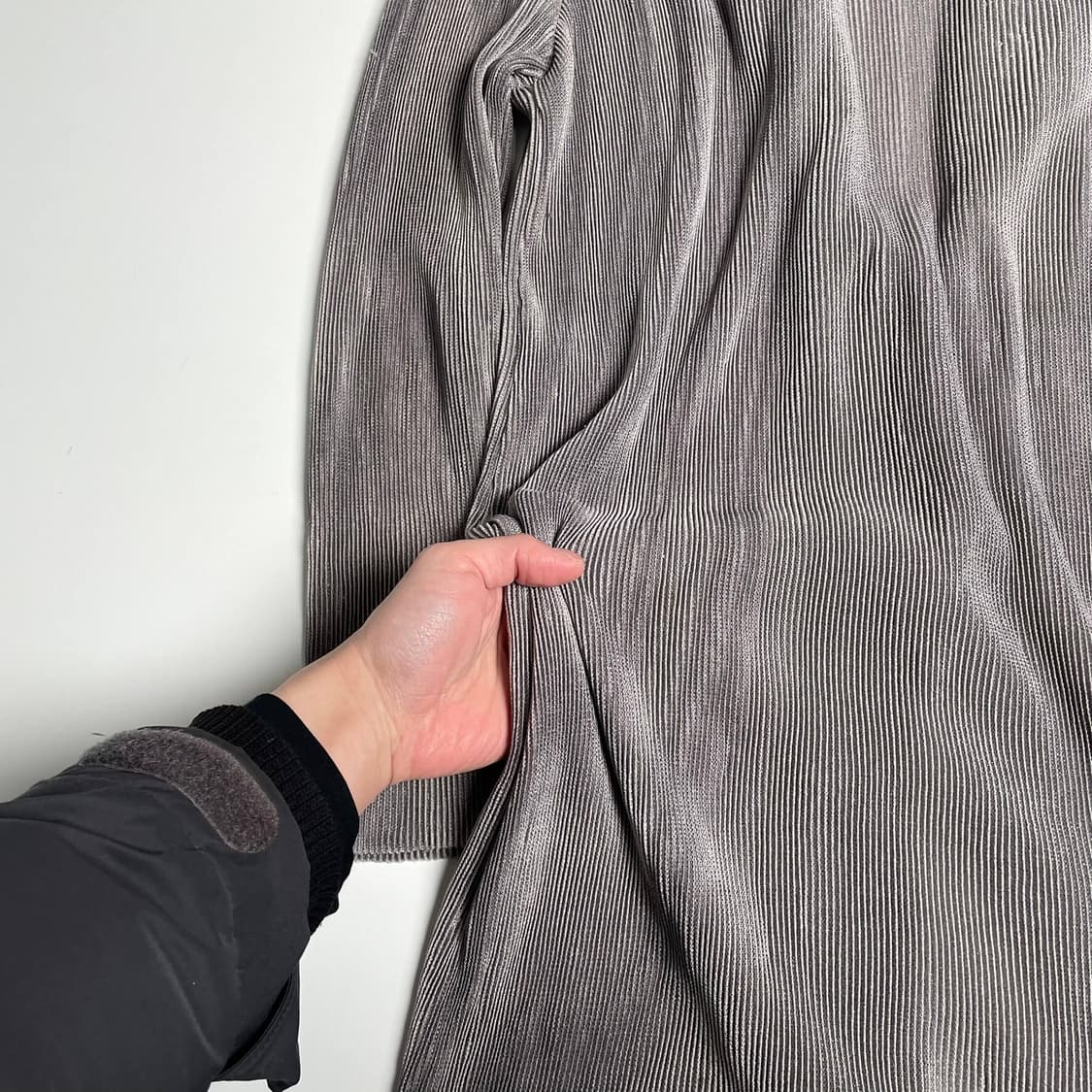 11ss 이세이미야케 플리츠 가디건 상품이미지10