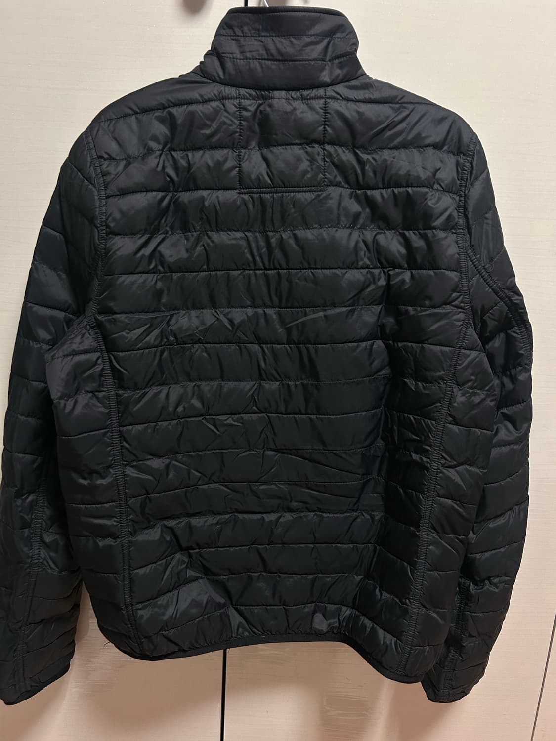 타미힐피거 블랙 경량 패딩 / 실측 110 상품이미지3