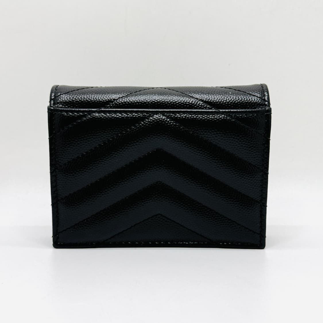 입생로랑 지갑 상품이미지3