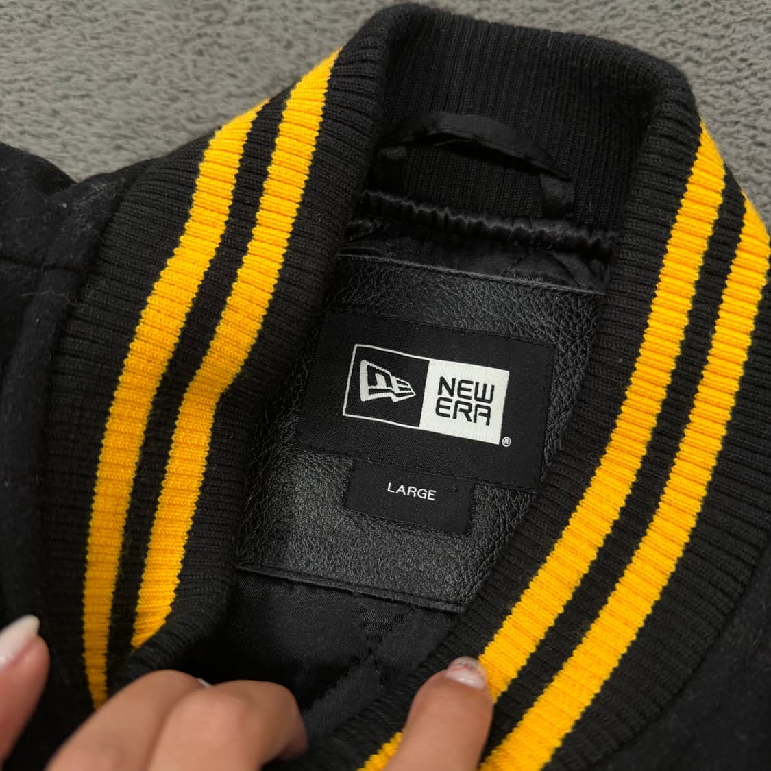 [정품/L] 뉴에라 MLB 쿠퍼스타운 레더 스타디움 바시티 자켓 상품이미지5