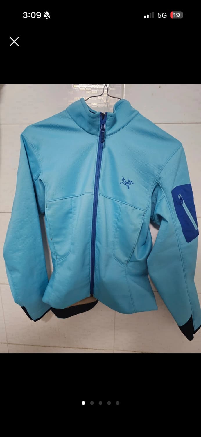 아크테릭스 소프트쉘 xs women 상품이미지1