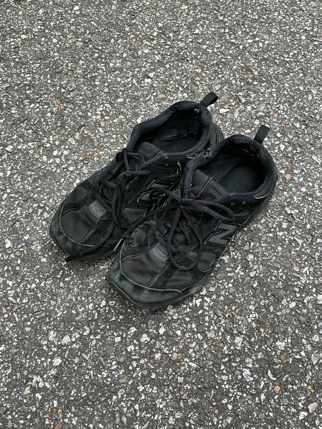 뉴발란스 878 트리플블랙 상품이미지1