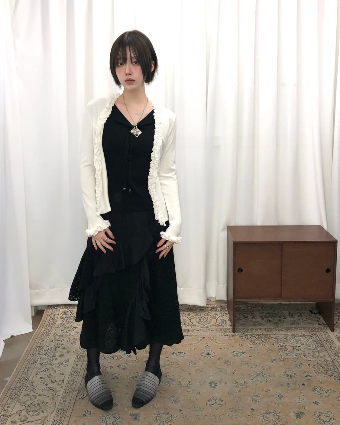 화이트 프릴 오픈 가디건 상품이미지1