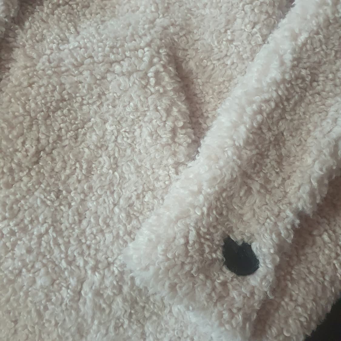 언앤써드미스테리 양털 무스탕 리버시블 코트 상품이미지4