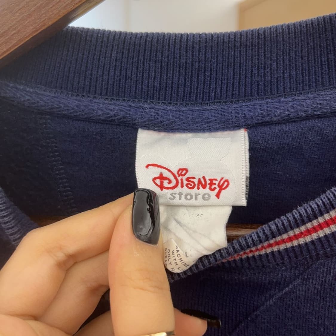 디즈니 푸우 유니크 희귀 키치 자수로고 맨투맨 C07407 상품이미지5