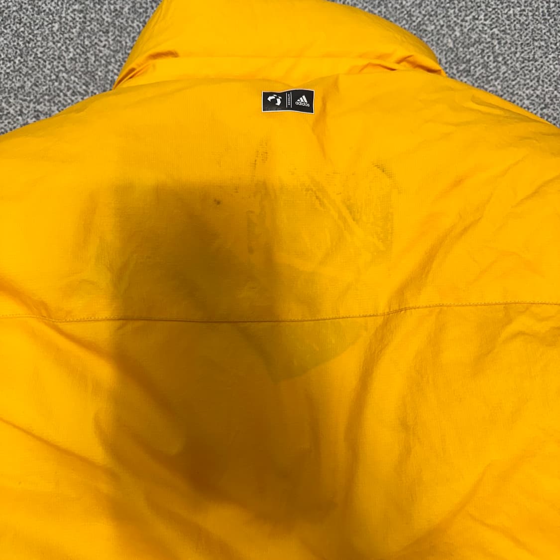 나이키 옐로우 패딩 상품이미지3