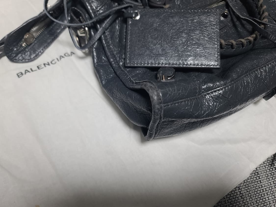 발렌시아가 모터 시티백 스몰 그레이 르시티백 크로스백 상품이미지2