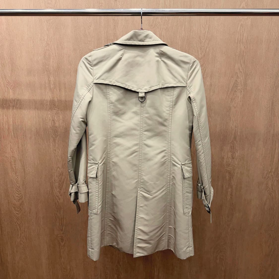 버버리 블루라벨 트렌치 코트 더블 버튼 벨트 디테일 베이지 상품이미지3