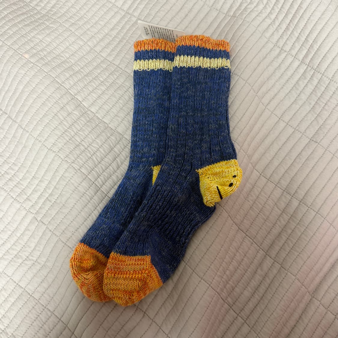 캐피탈 스마일 양말  상품이미지2